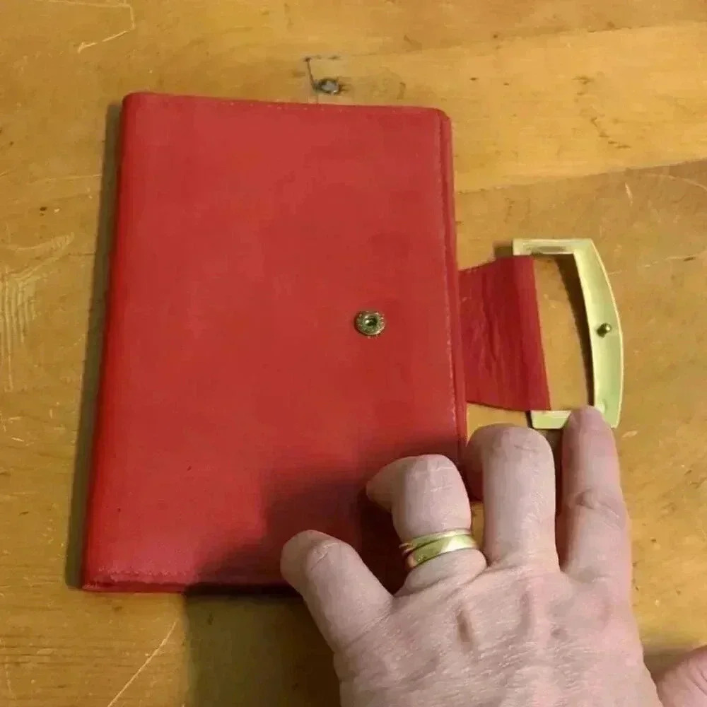 Vintage Travel Wallet - Picture 5 of 8
